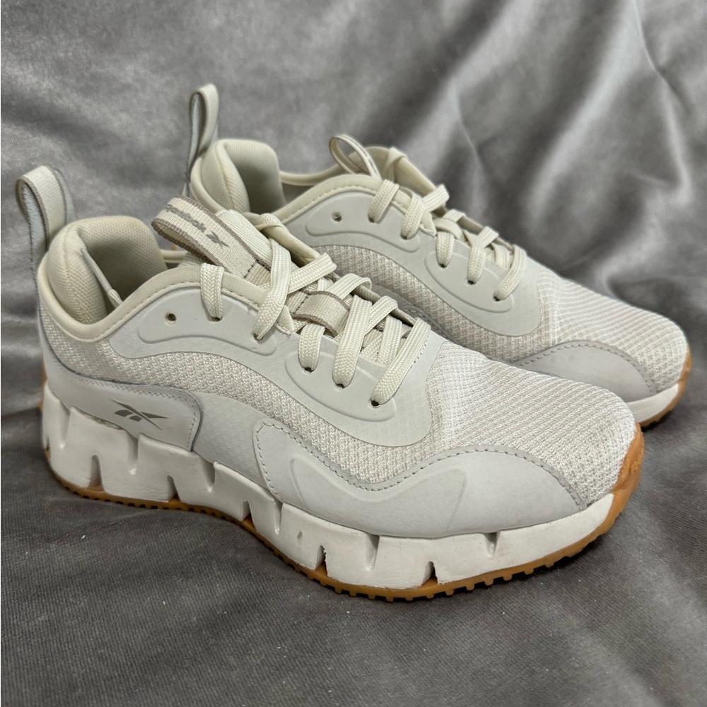 Women’s Reebok Galaxy 1 Sneakers Size 7.5